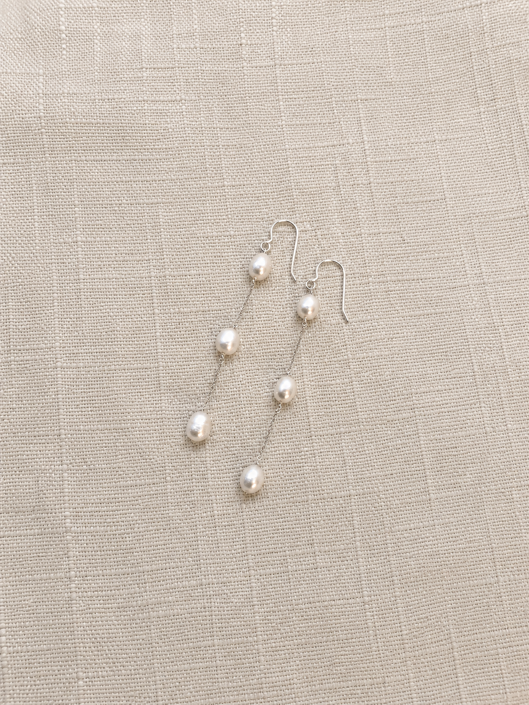 Pearl Drop Earring